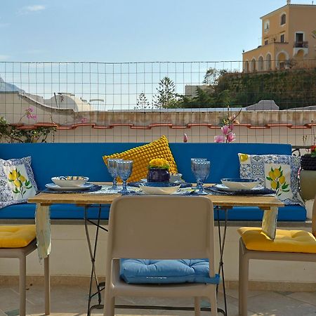 Casa Flavia Positano Center - 5 Minutes To Beach And 4 Air Conditioning Екстер'єр фото
