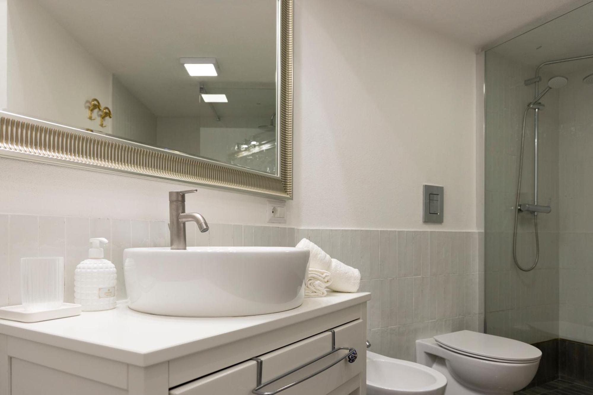 Casa Flavia Positano Center - 5 Minutes To Beach And 4 Air Conditioning Екстер'єр фото